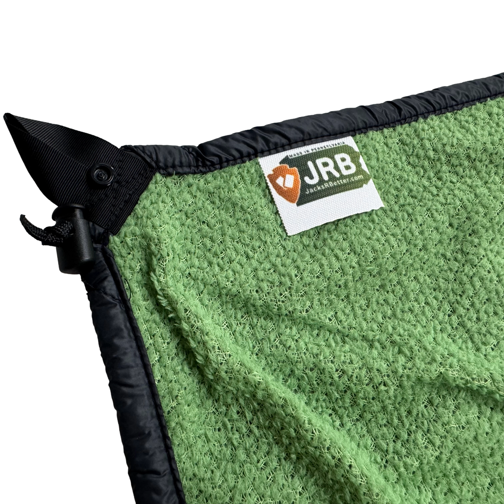 Jacks R Better Wind Gap Alpha Fern Green corner with the JRB underquilt suspension clip attached